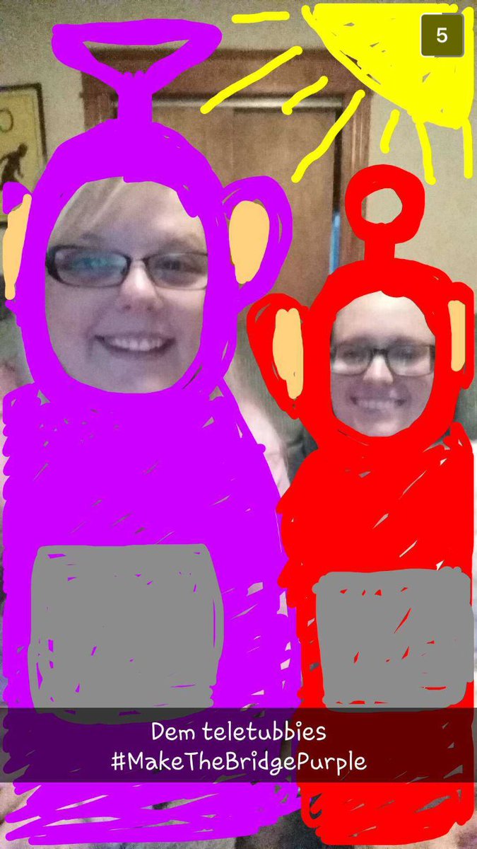 1045SNX's tweet photo. Snapchat War: #SupportSnaps Lets get GR to make the bridge purple to pay tribute to Prince! https://t.co/BznIwkvYPn