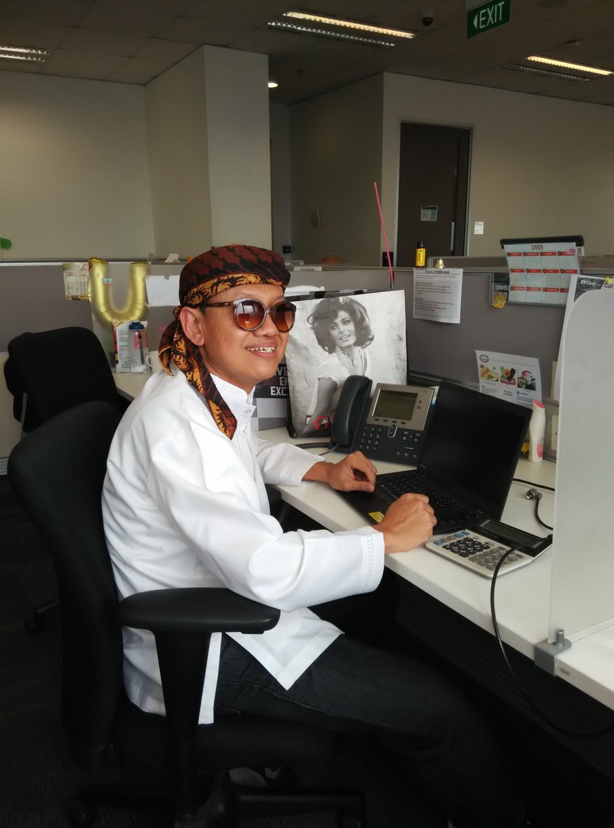 CondroHirdjan's tweet photo. Selamat #KartiniDay #proudibmers #IBMBingitz  @IBMIndo #demiIndonesiayanglebihbaik https://t.co/qZn6f4lv4L