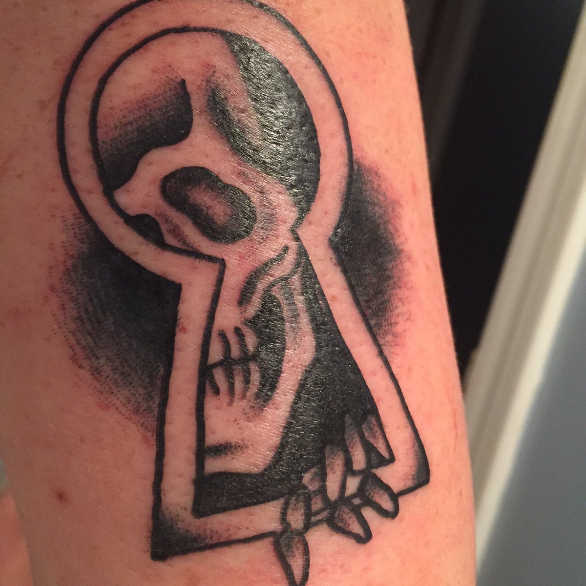 sarahshootsppl's tweet photo. "my mind is a weapon kept tucked away"
Thanks, Alan.
See y'all at the final show
#foundationatl #southernstartattoo https://t.co/Wwnx1Medw7