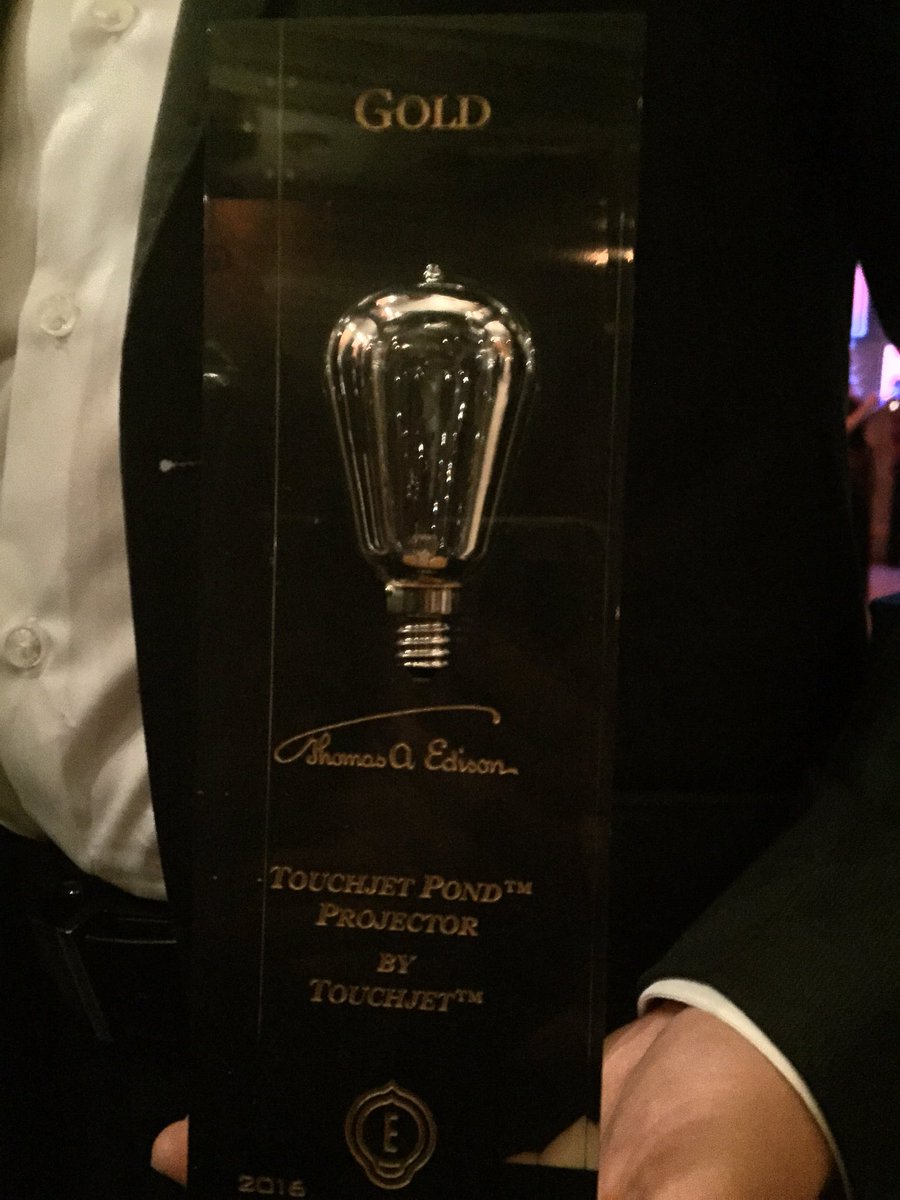 HelenFuThomas's tweet photo. Touchjet won GOLD #EA16 Congrats to @GoTouchjet team and thank you 2016 Edison Awards committee. https://t.co/LcOrtwa97g
