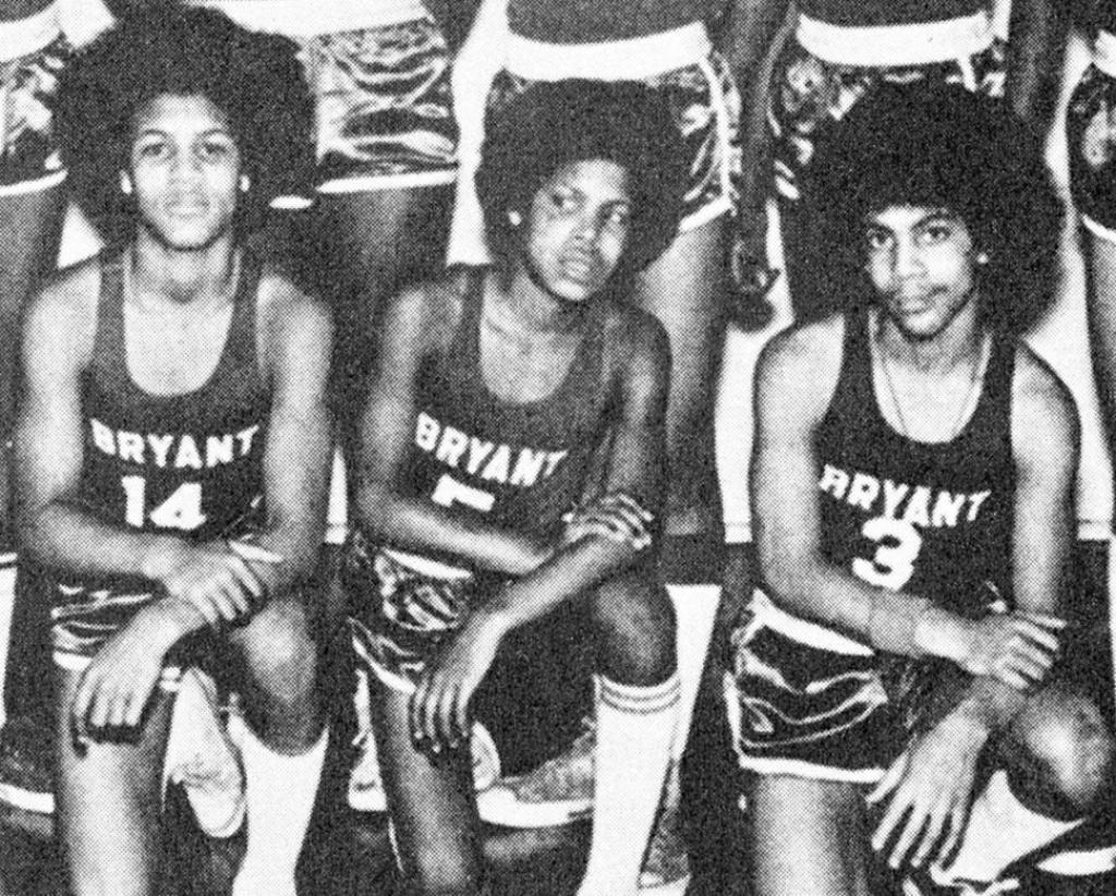#TBT on Prince's HS basketball career by <a href="/bernieaugustine/">Bernie Augustine</a>: photos buff.ly/1Szkf5R