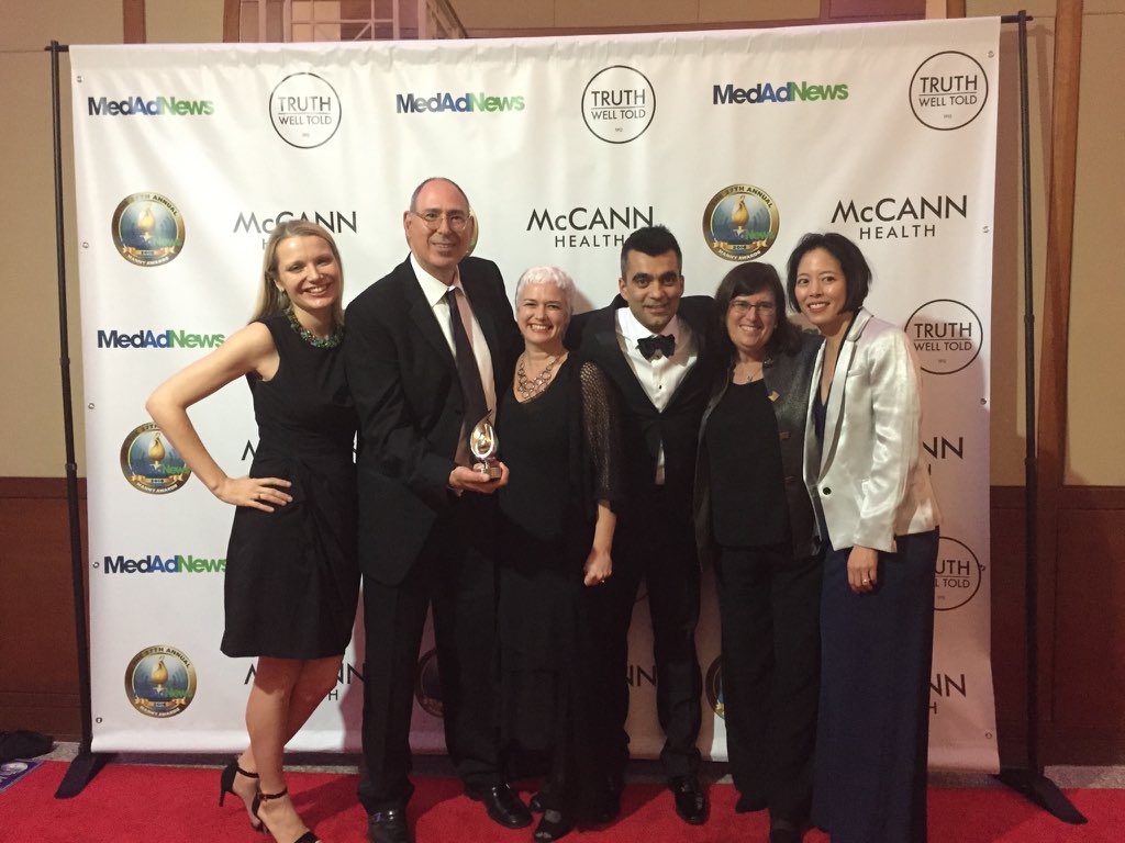 harrisonandstar's tweet photo. Super excited to win the Vision Award for the Topographical Model of #MS at the #MannyAwards! @SKriegerMD https://t.co/82eRJ4YG09