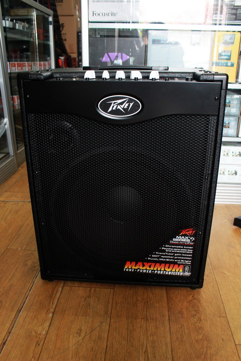 Ready stock Peavey max 155 IDR: 5.400.000 #peaveyamps #bassamps #tokoalatmusik #hurtrock #bandung #bandungjuara