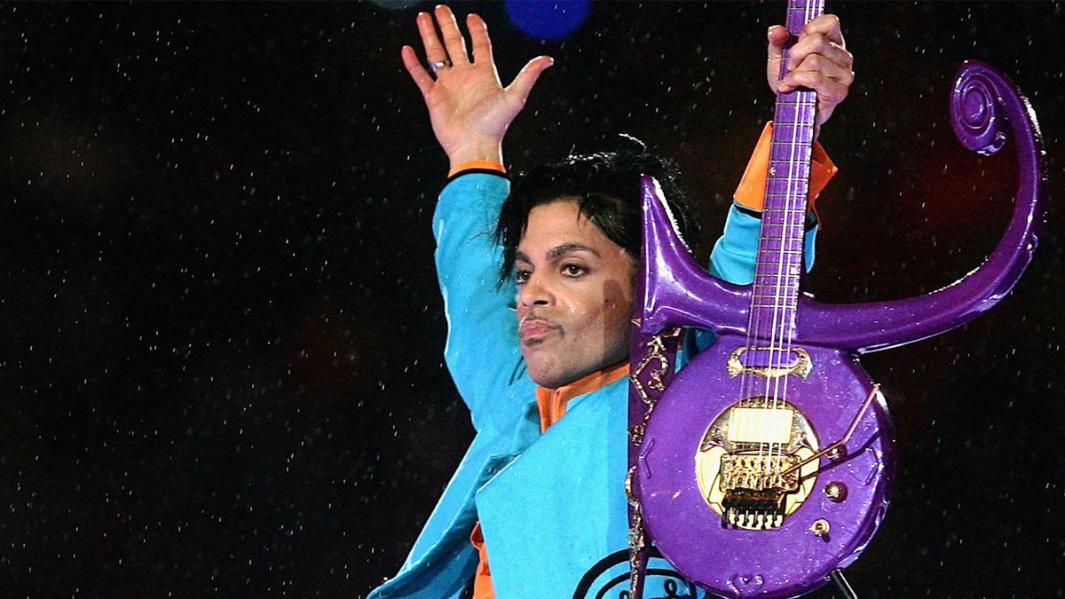 zesty_celebrity's tweet photo. Celebs React to Princes Death: Read Touching Tributes From #KatyPerry, #KeithU... https://t.co/baOzPXvrHa #Celebrity https://t.co/DHmTs3LF6B