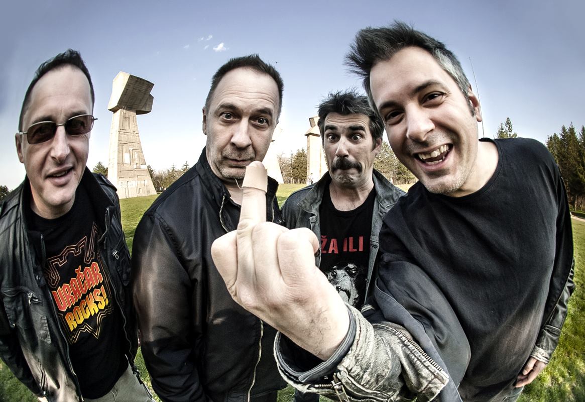 studiofabrika's tweet photo. Vidimo se veceras u Bozidarcu !!! https://t.co/Hn8EaTW4Yf