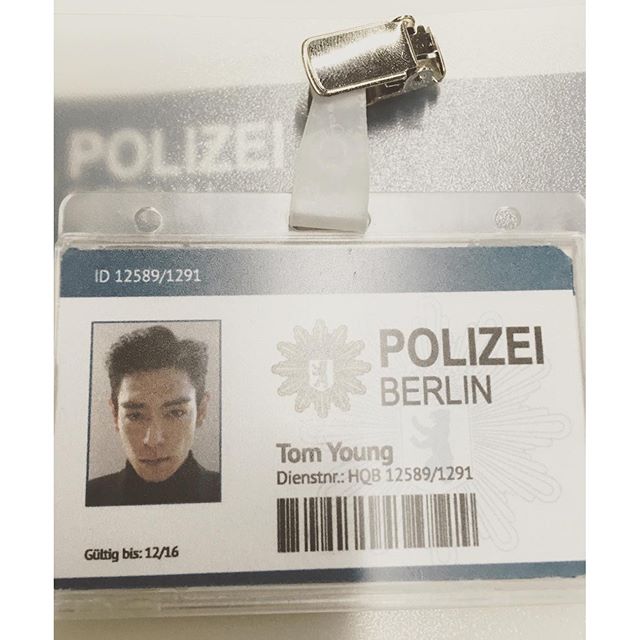 _BBmusic's tweet photo. [Social Media] T.O.P Instagram image Apr 22, 2016 6:40pm (KST) https://t.co/3G5QSgX86z #빅뱅 https://t.co/Qw6ljWB32R