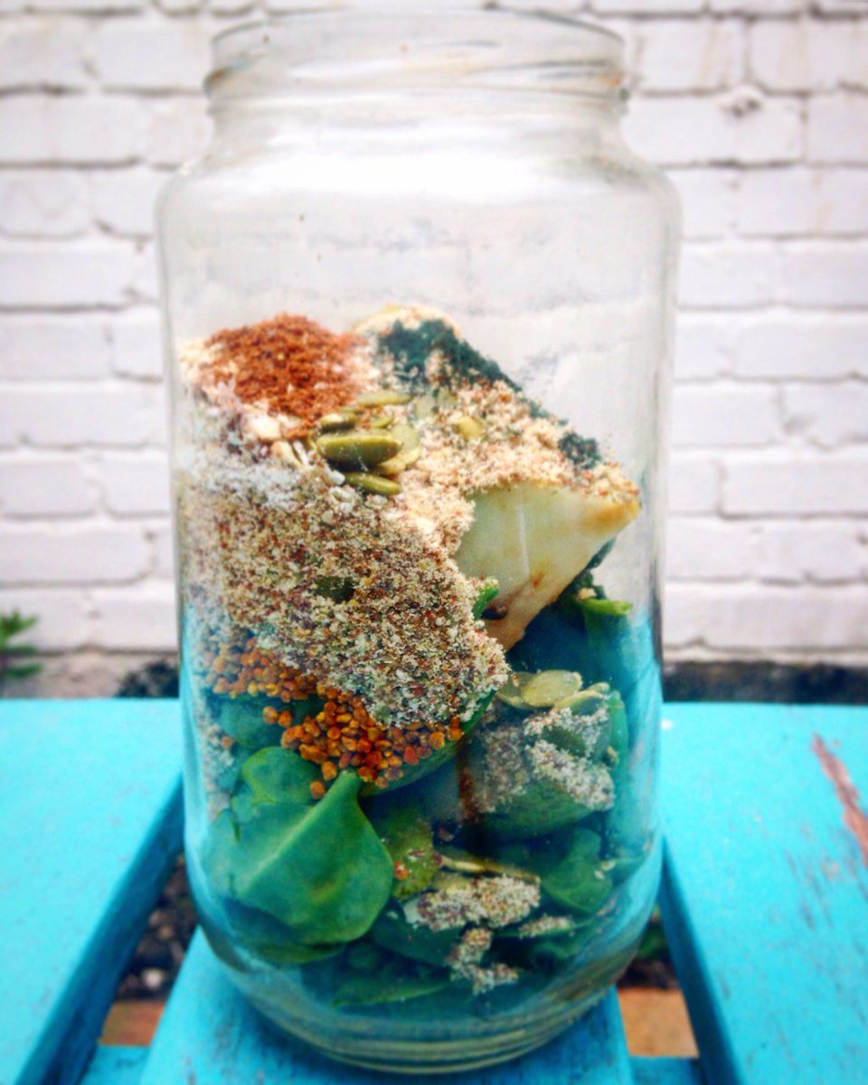 Simone Miché tweet media