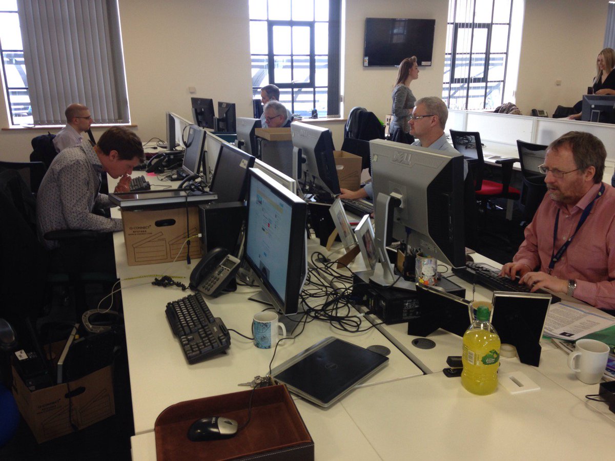 markedwards1610's tweet photo. Settling in at the new @peterboroughtel editorial dept at @Johnston_Press Unex House. #PTLive https://t.co/UNYwOIyuN5