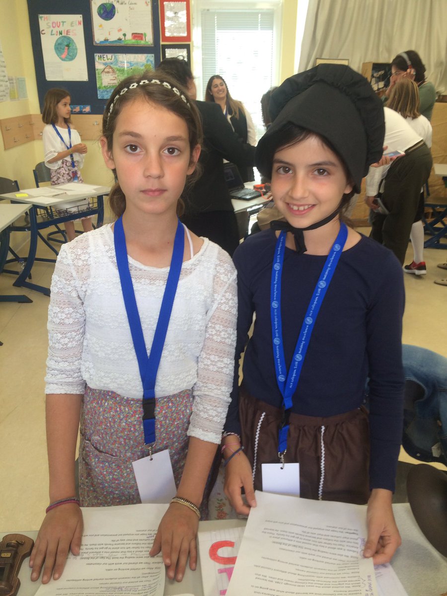 pennykyn's tweet photo. #acscolloquium 5th graders research, create and present about colonial times! https://t.co/6up7WjugcJ