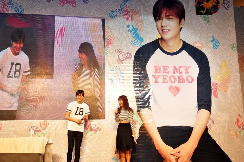 TheLeeMinHoPh's tweet photo. Official @benchtm #LeeMinHo Bench Fun Meet Photos
Trinoma
160402
#LMHlovelocal
#LMHlovesBench
#LiveLifeWithFlavor https://t.co/w4YyU4S7AB