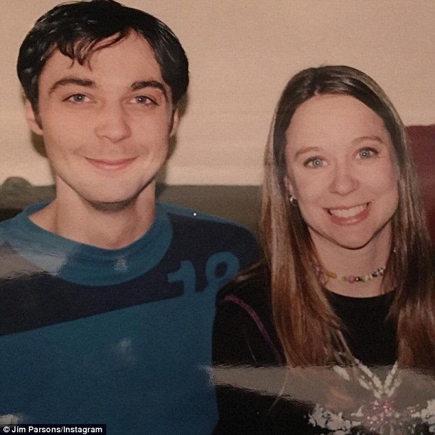 jimonthestand's tweet photo. #tbt Me and my sister, NY, 2002. (Yes that would be dyed hair for a role, not necessarily my favorite look)
Jim´s Ig https://t.co/oDOFUWQzXG