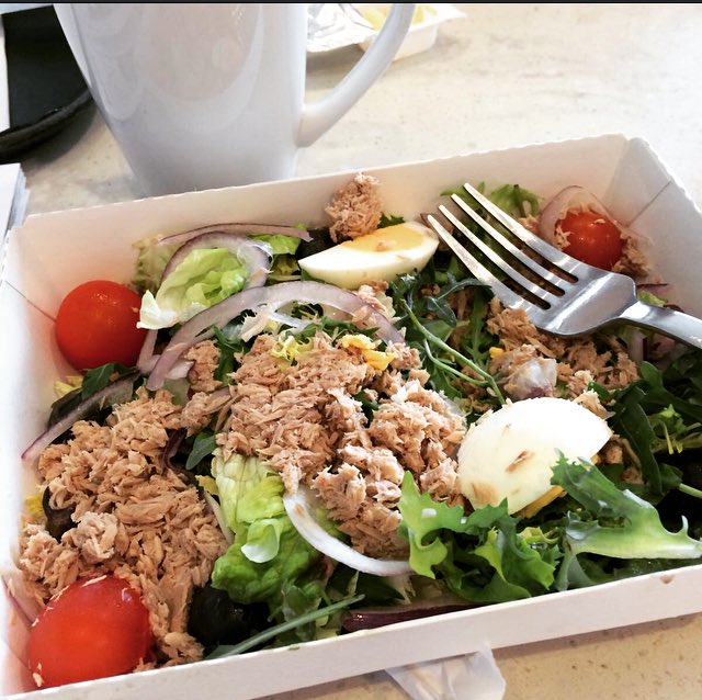 EctomorphDiet's tweet photo. Nutritious #ectomorphdiet meal that you can use for your #cutting phase and you can make it in under 10 mins!! https://t.co/5FWuYxSSj7