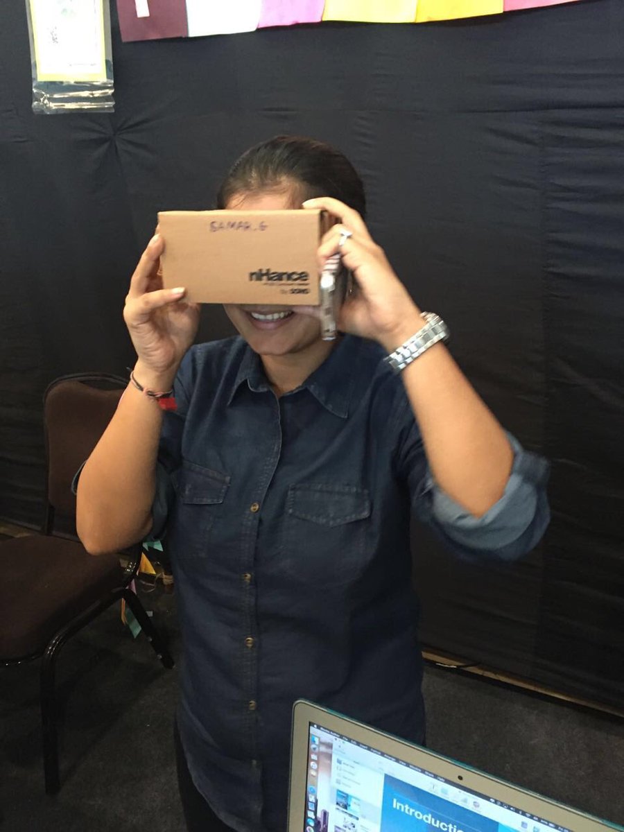 nehaminda's tweet photo. Virtual reality experience on Google Cardboard. #Exhib2016 #Grade5 #PYP @alexrajohnson https://t.co/n9KJokHTcy