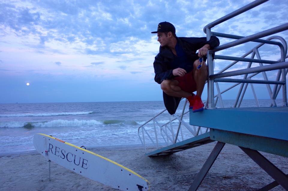 ZacEfronFrenchS's tweet photo. Rescue #Baywatch https://t.co/wvIALKQABz