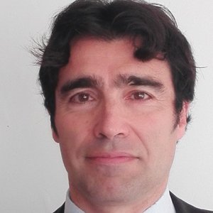 UOCrespon's tweet photo. L’estudiant Fernando Doral @fer_doral busca col·laboradors per “Sed Bienvenidos” https://t.co/kGatxfd6Hg #infoUOC https://t.co/ERFOOLm4My