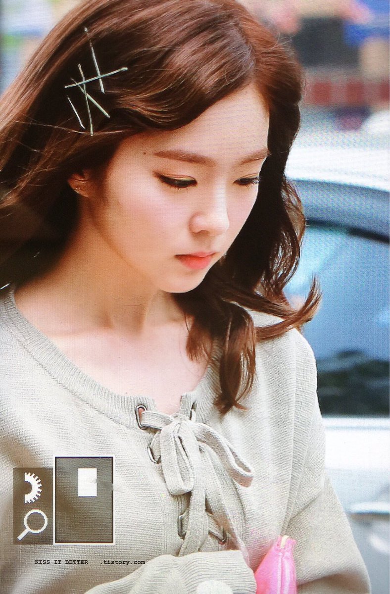 awsd_pp's tweet photo. ไอรีนนี่คนจิงๆหรอ นึกว่านางฟ้า คือสวยยอ่ะ สวยไรเบอร์นั้น อยากเดินเข้าไปกอดเข่า #RedVelvet #irene https://t.co/50ijegbtoa