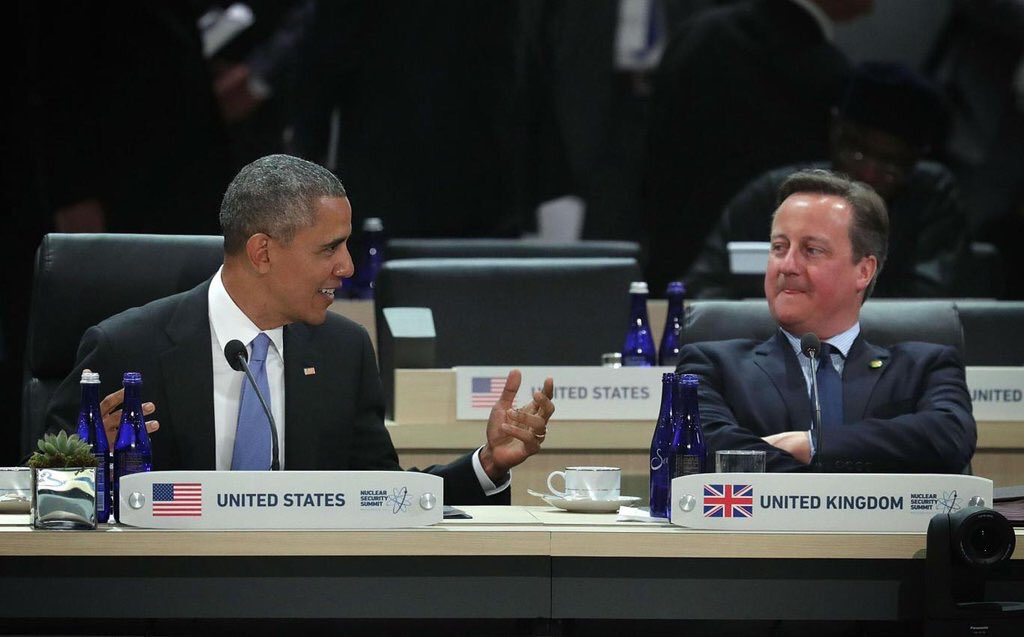 JonWatkinsAt7's tweet photo. "So let me get this straight... The pig was dead, right?" #ObamaInUK https://t.co/4CC0hgwdzB