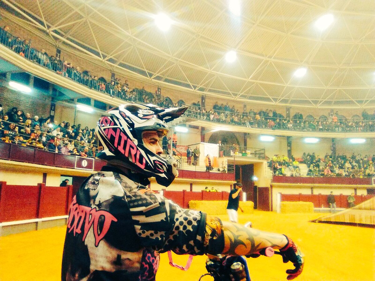 Buen show en Alba de tormes el finde pasado!!!!! <a href="/Shirohelmets/">Shiro Helmets</a> <a href="/Daganoffroad/">Dagan</a>