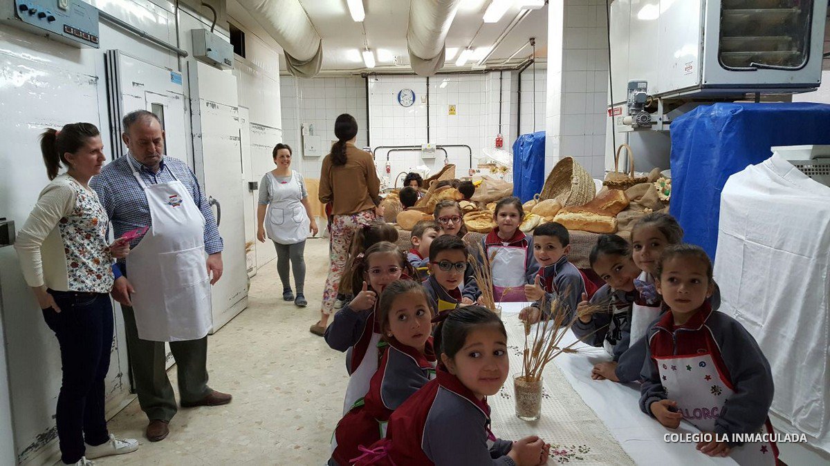 InmaculadaMoron's tweet photo. Nuestros alumnos de 5 años disfrutan de un día en Tahona Parrilla, ya en nuestra web https://t.co/O6uPw28OYj https://t.co/kLpwWe1hQr