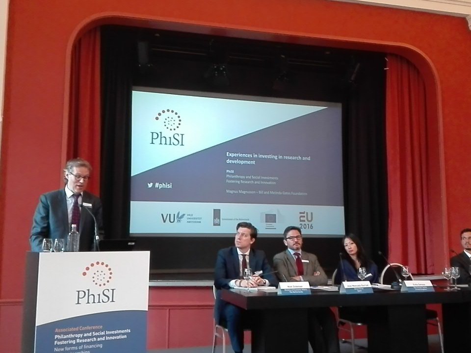 PhiSIConference's tweet photo. Magnusson @gatesfoundation sharing experiences from BMGF @EU2016NL @VUamsterdam @PhiSIConference https://t.co/rRrszq1GTq