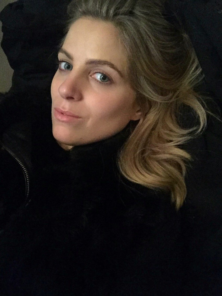 ananneskincare's tweet photo. .@oliviacoxlondon loves #ananne for at-home facials! Read the full review on her blog https://t.co/qbNAhU1zWx https://t.co/hCl4mwQuLL