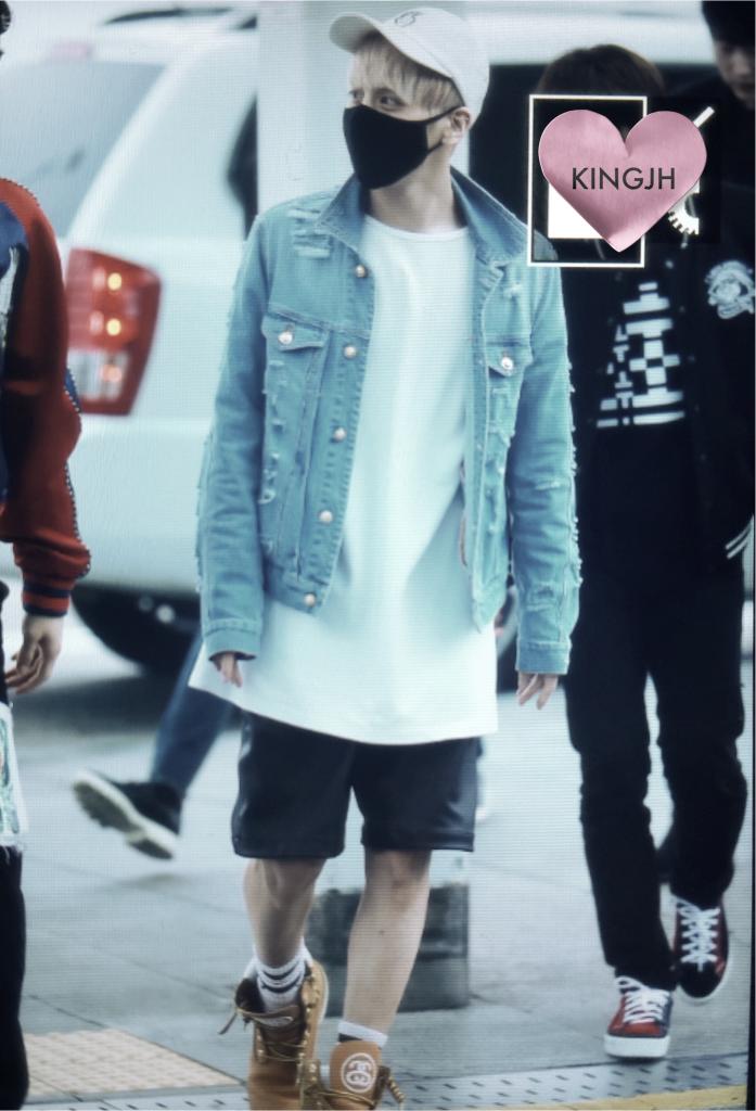 160422 Jonghyun @ Aeropuerto Incheon {Rumbo a Japón} Cgoqy_nU4AA2RDe