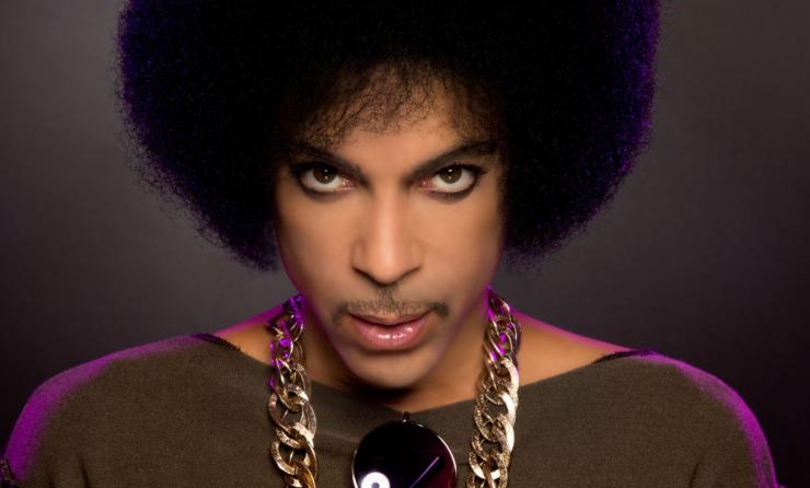 PlurielleMag's tweet photo. L’hommage de la presse internationale à Prince https://t.co/MQVM9f807d https://t.co/eWfdZFGak0