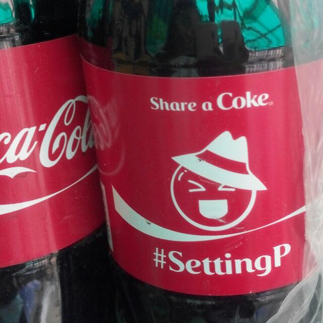 ayamkeni's tweet photo. @CocaCola_NG who is gonna share this with me? #TasteTheFeelingNG #ShareaCoke #SettingP https://t.co/3xv2qqiAko