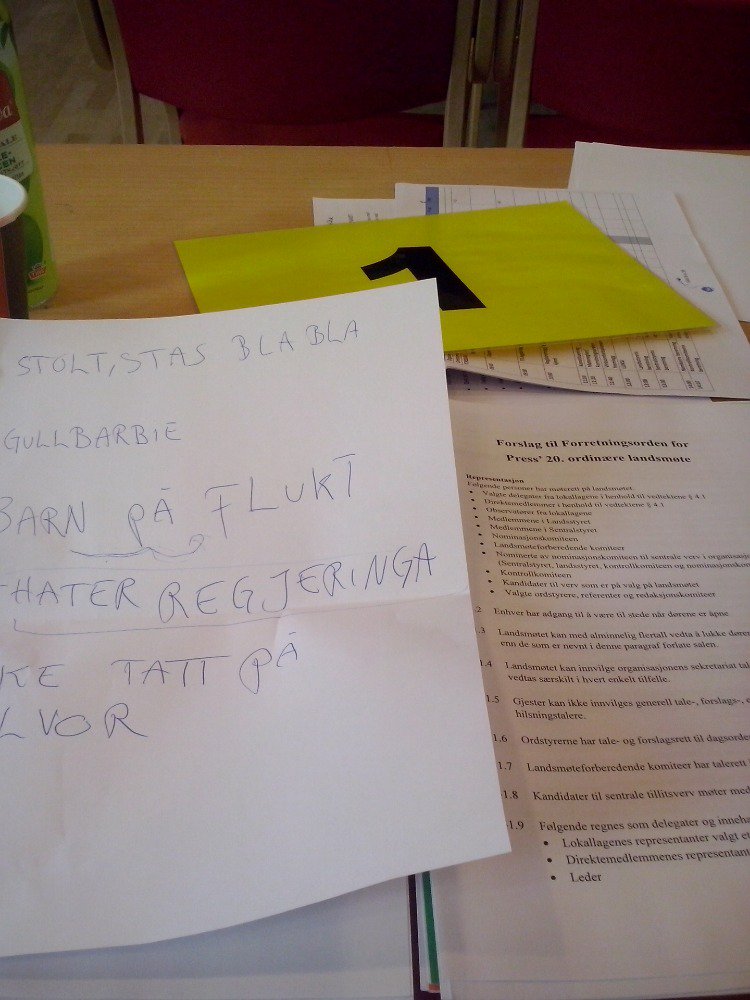 KarolineNyl's tweet photo. #PressLM er igang! Åpningstale om barn på flukt og demokrati. Detta blir gøy @Pressrbu https://t.co/UIpqByae84