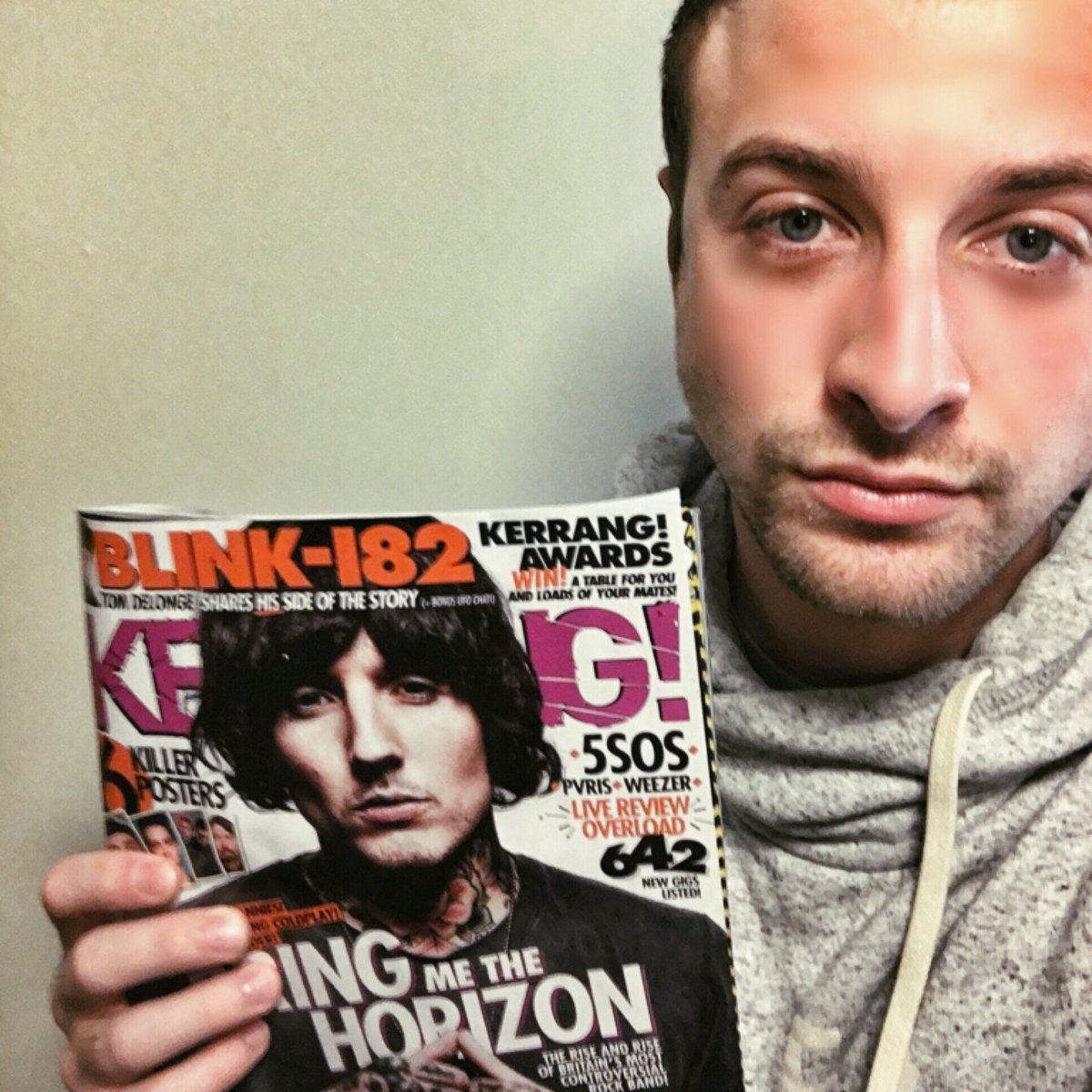 willrenard's tweet photo. @KerrangMagazine Wanna make a French boy happy?Please pick me for the best night of the year #KerrangAwardsTable2016 https://t.co/tOeUTIjOw7
