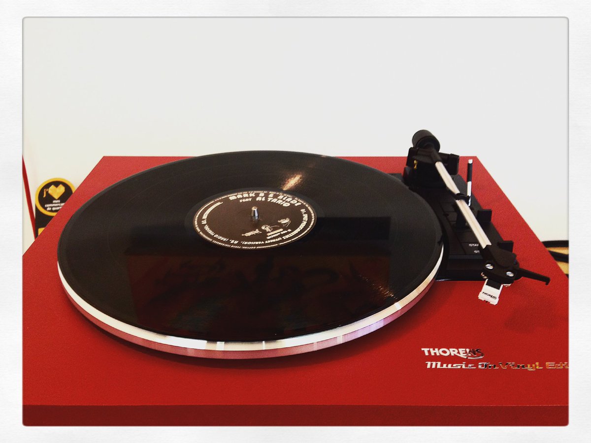Cut_n_Mix's tweet photo. #platines#vinyl#neuves#envente@cut&amp;mix https://t.co/FKAvD5GNnT
