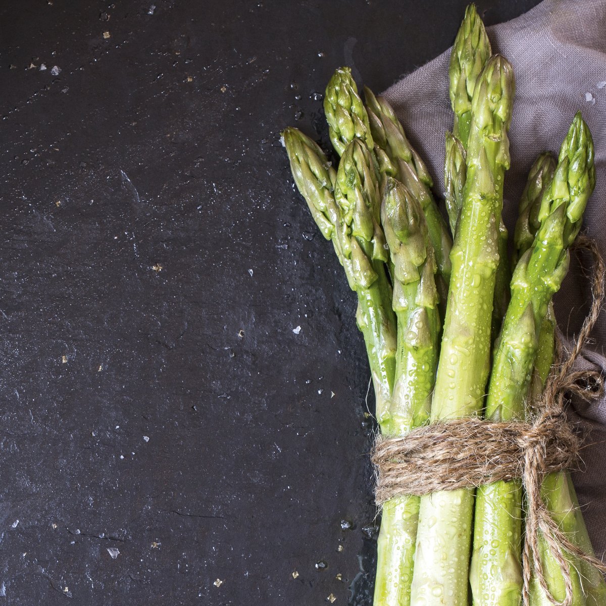 #Superfood #Spargel! Spannende Fakten, Ideen und #Rezepte rund um Spargel gibt's hier: ow.ly/4mIP3Y