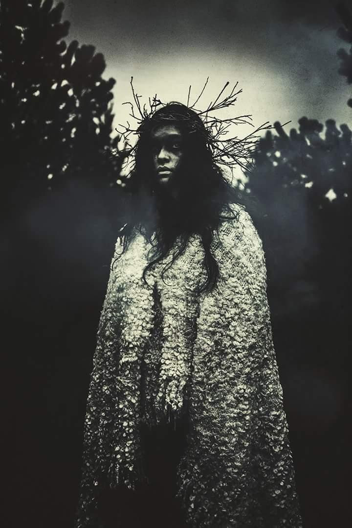 The amazing <a href="/lassehoile/">Lasse Hoile</a> interprets our dearest Loralyn (And The River Lady Within)