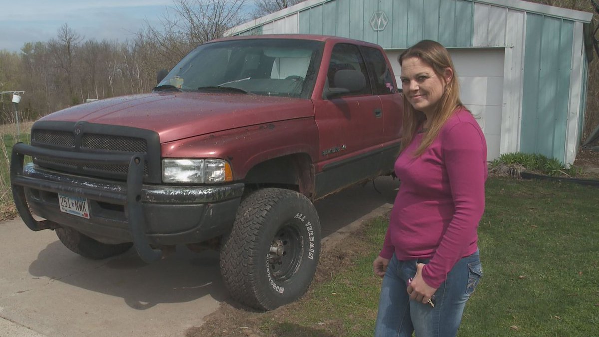 World's Meanest #Mom attempts to sell daughter's truck on #Craigslist bit.ly/1U8E9nc?utm_me… https://t.co/TI5QsB6aAh
