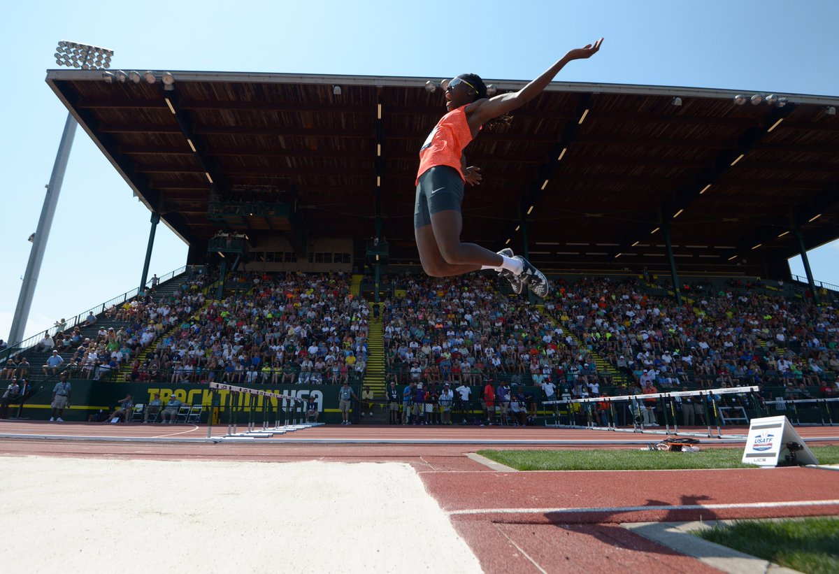 usatf's tweet photo. Jumping into the weekend like... #FridayFeeling https://t.co/dbwYVH4ESX