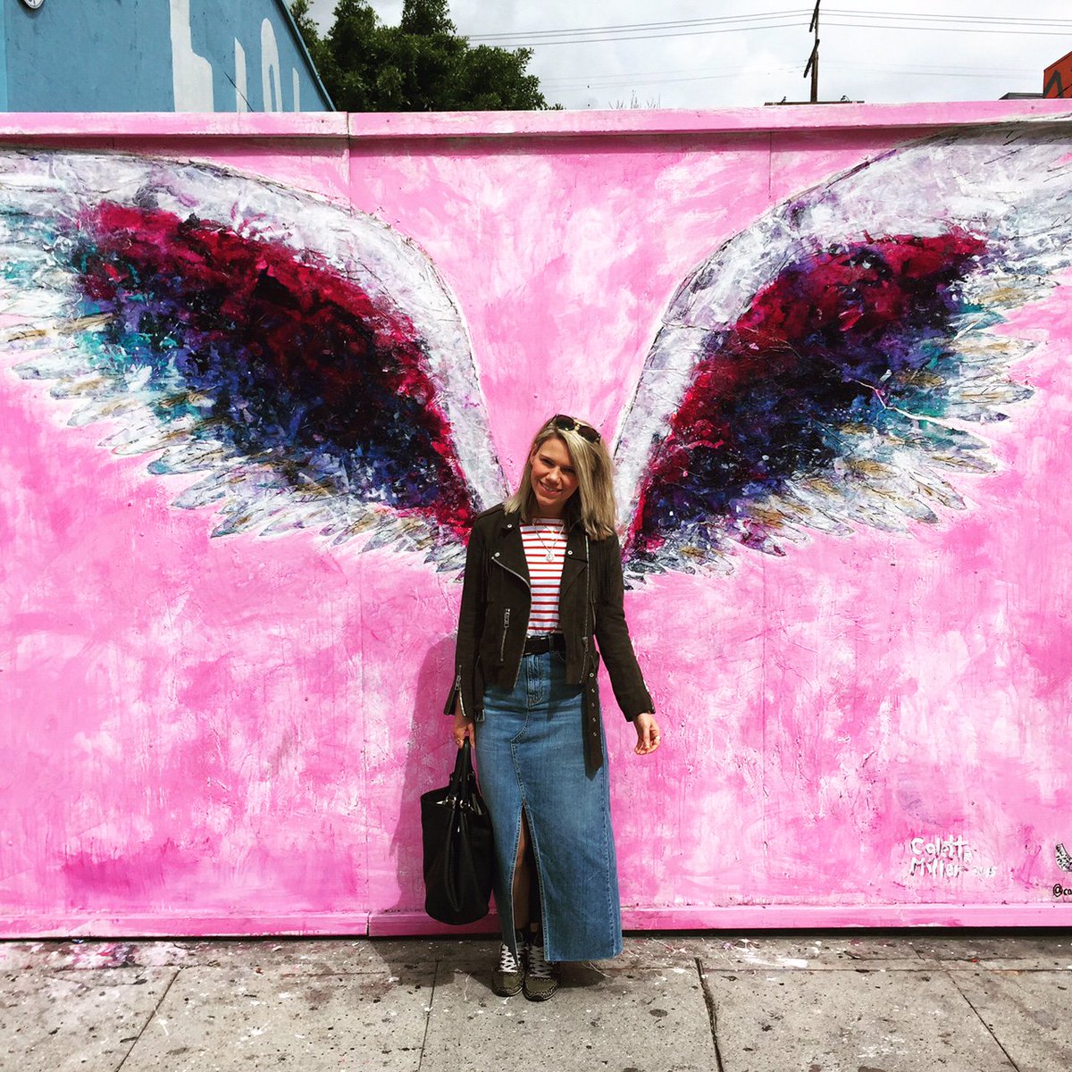 PineappleBarker's tweet photo. Feeling Fly on a Friday..... #MelroseAvenue #LosAngeles https://t.co/Jv91OiYWvj
