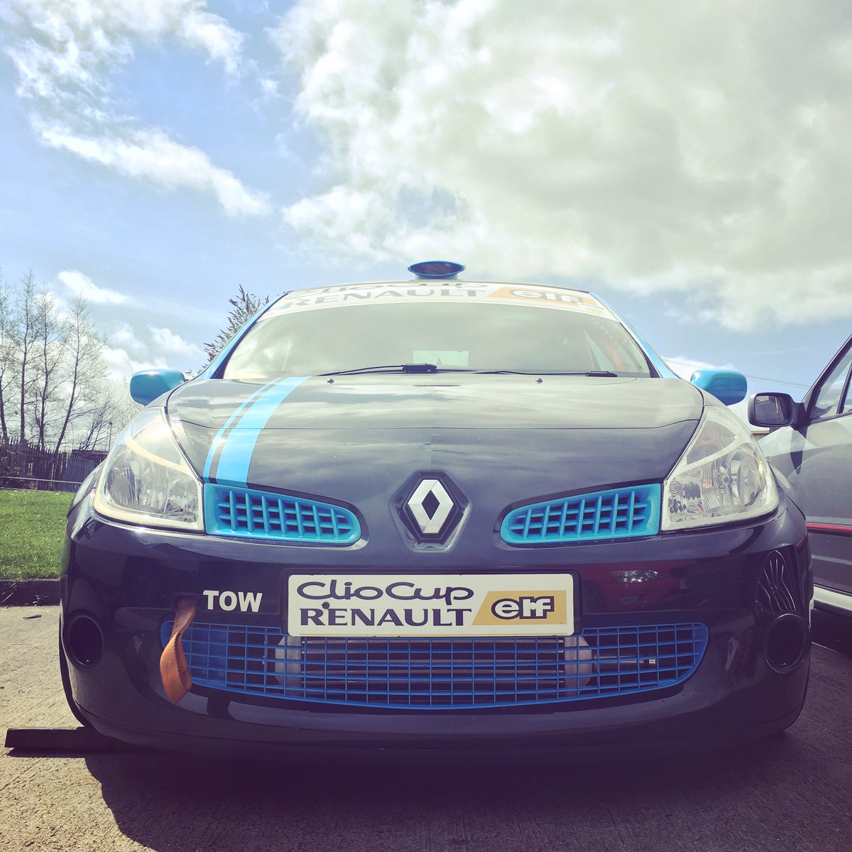 RSTuningLimited's tweet photo. #frontendfriday 👌🏼 #Renault #clio #trackcar #racecar #tuning #mapping #remaps #frenchspecialists #sport https://t.co/NyjZnCV9hF