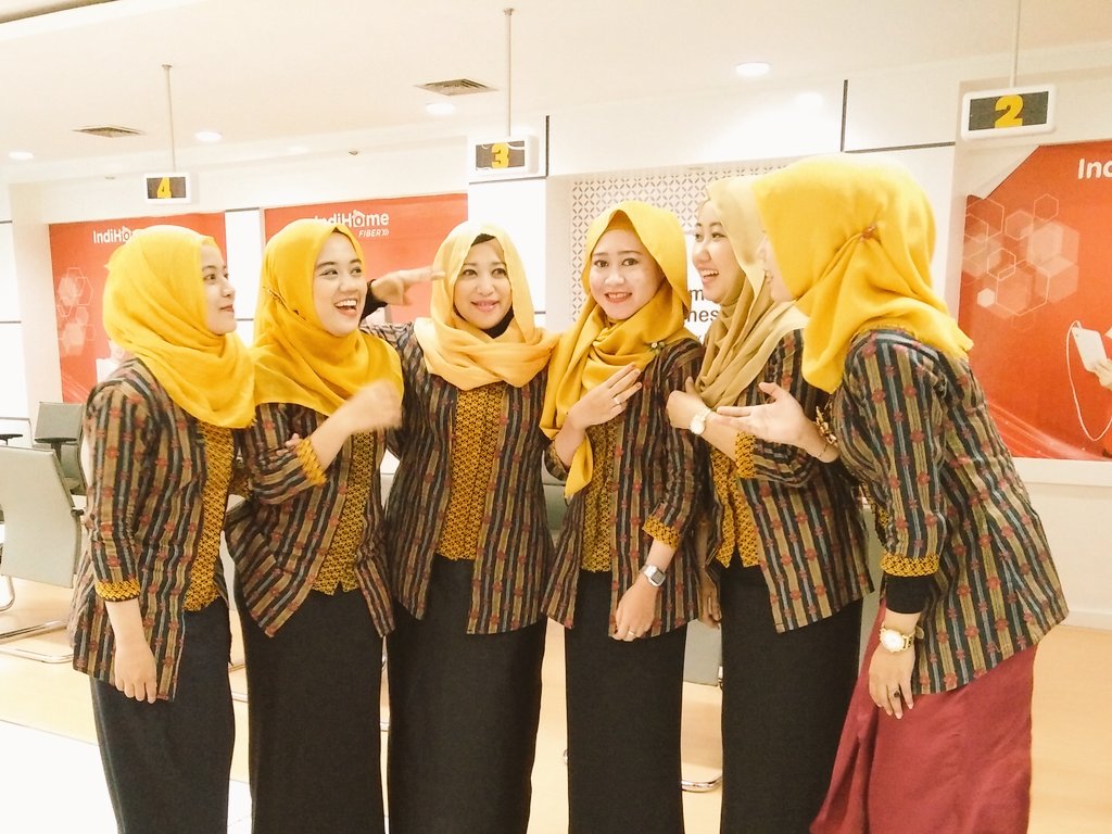 annadyana's tweet photo. Ready Ready Ready
#LivingTheTelkomWayTreg2
#LivingTheTelkomWayBogor
#KARTINIINDIHOME
#PlasaCBI_BOGOR_TRE2 https://t.co/cwnQToLYGW