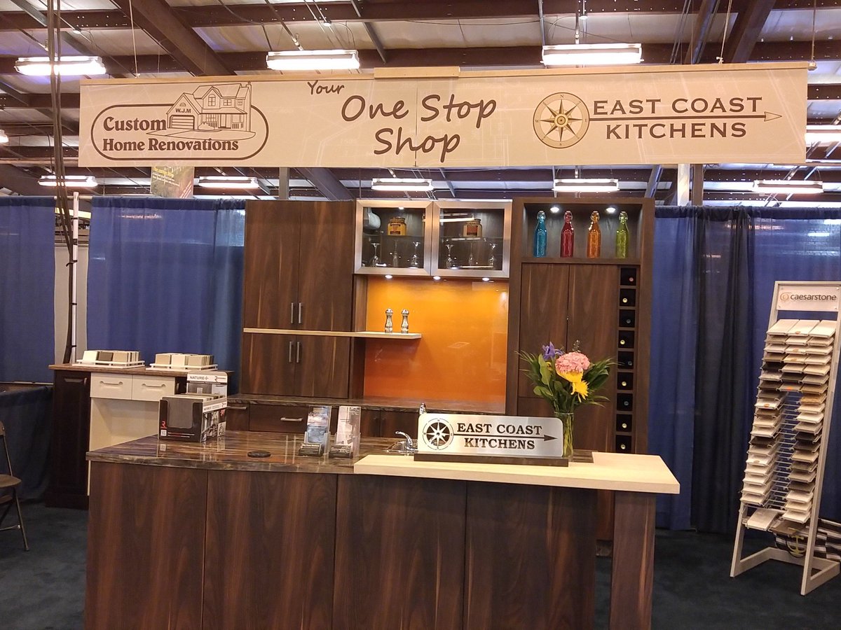 ECKitchens1's tweet photo. We are ready to start #SSX2016 Opens at noon today until 9pm &amp; opens Saturday &amp; Sunday at 10am https://t.co/Orc7hhajUn