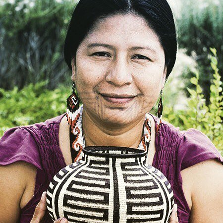 ifamsantafe's tweet photo. Edilsa is a master weaver and a member of the Wounaan culture of the Darién Rainforest in … https://t.co/8jsVdpU5Ul https://t.co/0EckOkMpoH