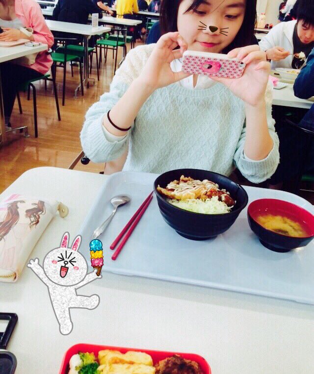 ttalgiyj9095's tweet photo. #misosoup #้ณฅ็ผใ #ไธผ
so yummmy!
#้ฃๅ ๐ท๐ท๐ฏ
#todaymenu
#Campuslife https://t.co/WOXiGcp6TY