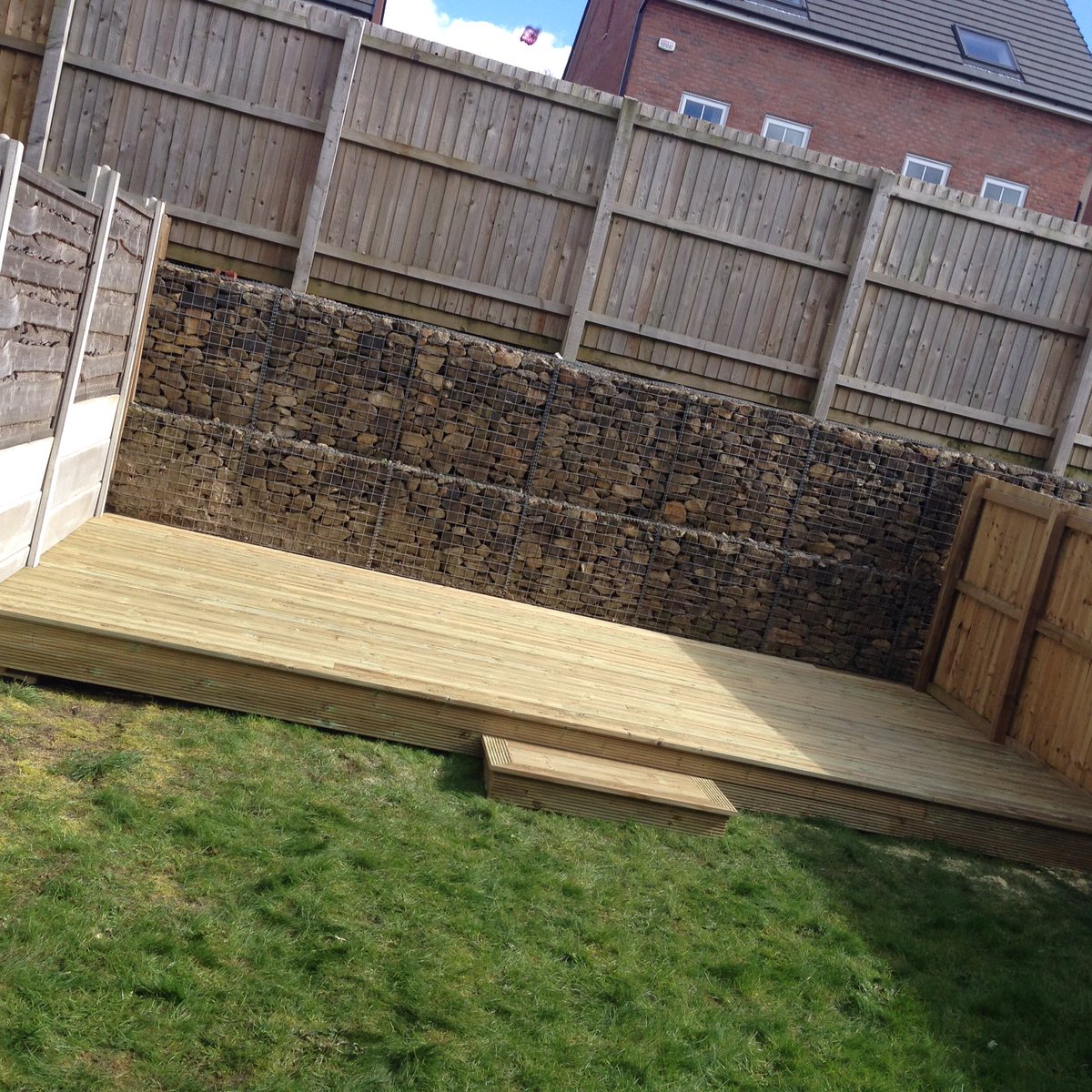 JOggy2010's tweet photo. Another project completed in Radcliffe. @_arbordeck #manchester #bury #radcliffe https://t.co/DkUPm7f2Uh