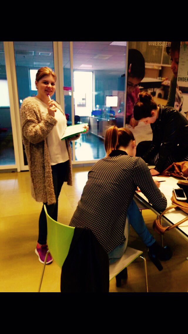 Onze afstudeerder doet onderzoek op #HUAmersfoort Goeie response! #scriptie #werkenbijskanna