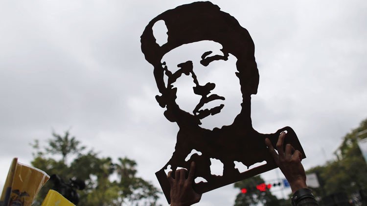 Las Claves del asesinato de Hugo Chávez es.rt.com/4ei5  @evagolinger #blogsRT