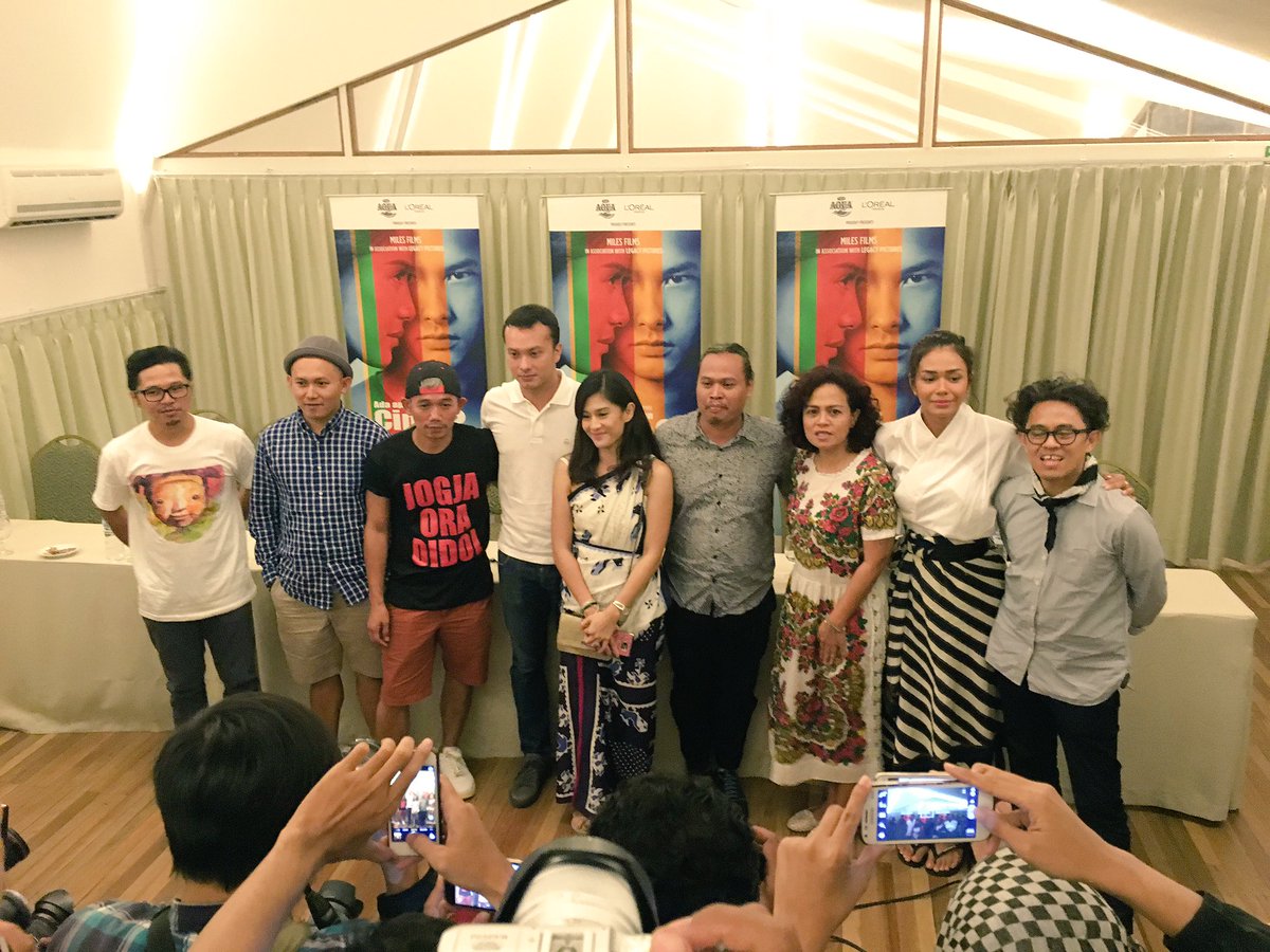 milesfilms's tweet photo. Terima kasih rekan-rekan media yang telah turut serta dalam press conference #GalaPremiereAADC2 https://t.co/QzGq7iYrAQ