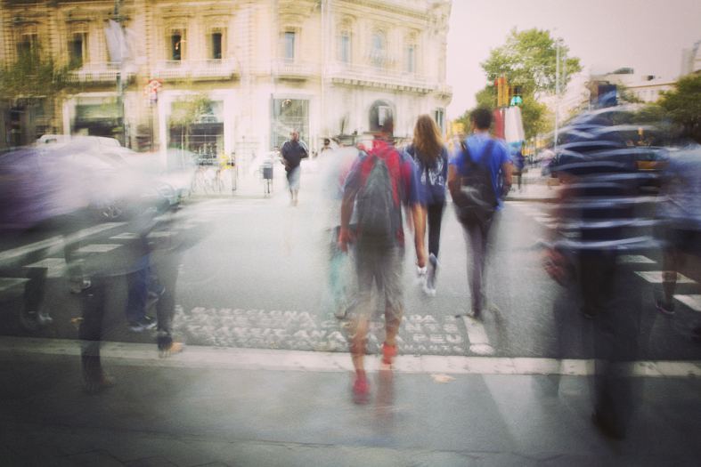 festivalhoppers's tweet photo. BcN moving on! #barcelona #alive #sensation #fast #speed #dontstop #photography #street #onmoving by mazaricosfic https://t.co/YTyZIB5EV8