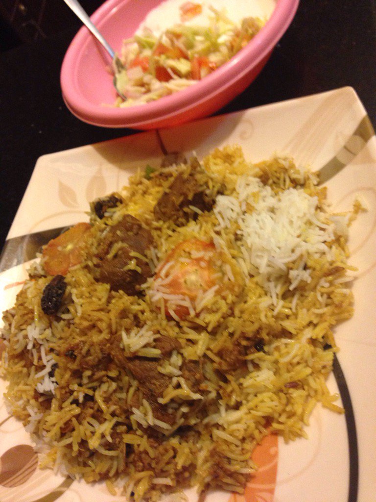 FareedaMohiudd1's tweet photo. Mutton Biryani salaad Raita Friday lunch
@food_feedback https://t.co/0WIQZ1FKn8 https://t.co/QZX8Q5UREl
