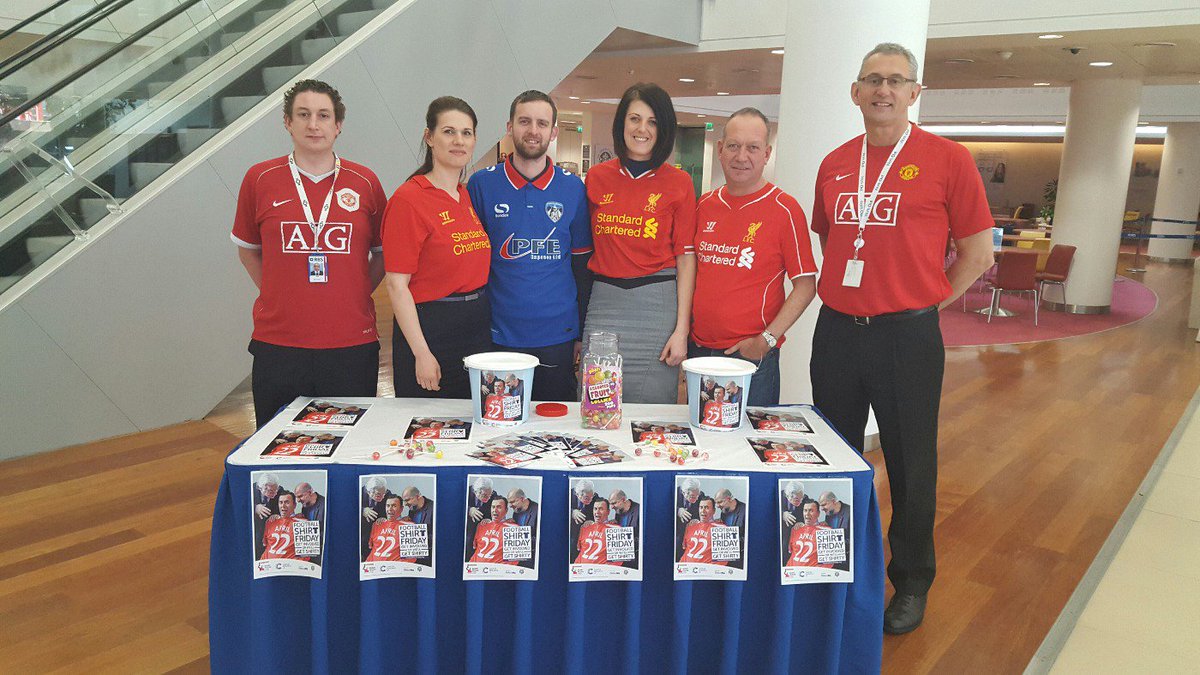 jtuli8's tweet photo. #MCSTeam promoting bowel cancer awareness @MCSTraining @sritch2006 @LenkaManc @KeithWa00829355 @lucylu6070 https://t.co/3tQ2oK4KtE