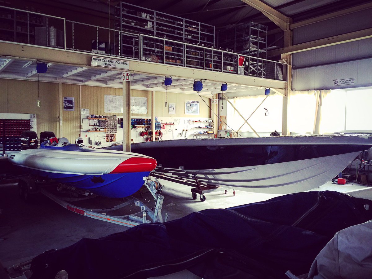 BSKskipper's tweet photo. #Skipper #NC100s #raceedition #BSKmarine #knots #fasthull #greece https://t.co/MO0UJPQJZM
