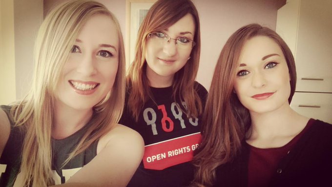 Splish splash splosh! #WAM for @RevSlymsford with @pandorablake and @Honour_May18 https://t.co/txF6p<a href="/tag/wam"class="tags">#WAM</a><a class="tags" href="/tag/revslymsford">@revslymsford</a>